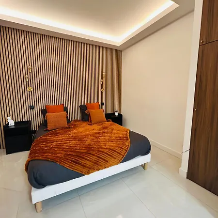 Luxury Appartement-coeur De De Cannes-2 Mns Palais Du Festival Et Croisette * Канны